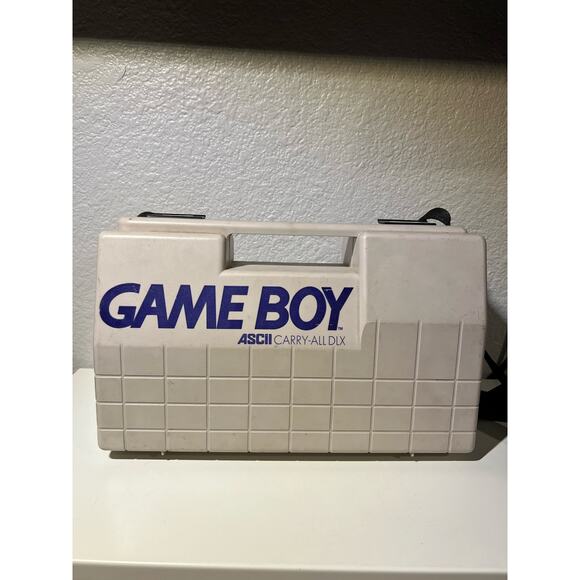 Nintendo Gameboy w/ 16 games & Travel Case - Picture 4 of 6